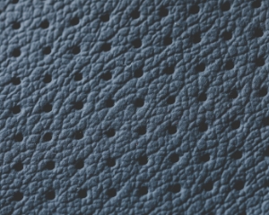 パンチングレザー加工