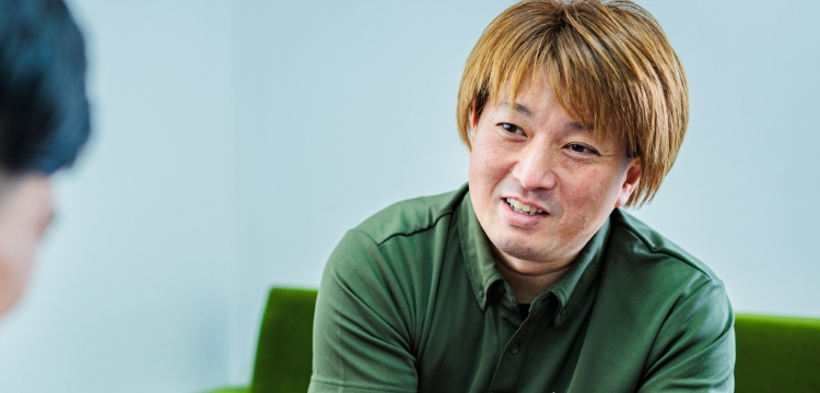 INTERVIEW スタッフインタビュー