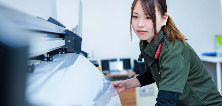 私も元々未経験でした。わからないことがあれば何でも質問してください。